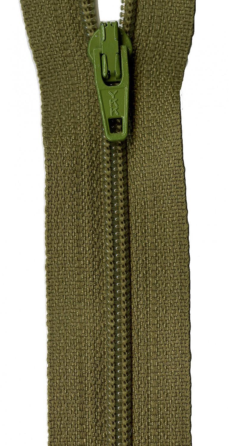 Zipper 14" in Mossy