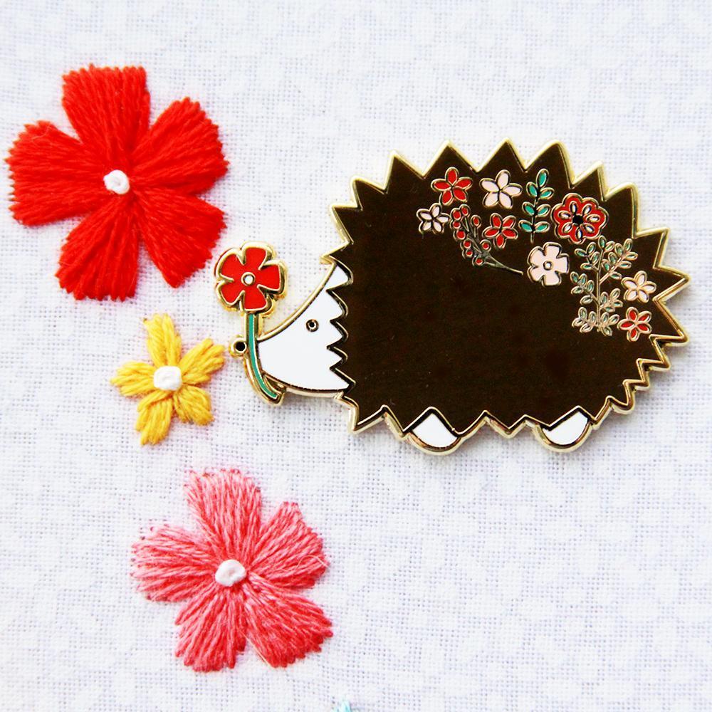 Floral Hedgehog Needle Minder