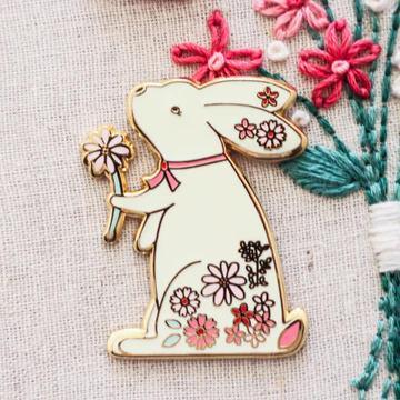 Floral Bunny Needle Minder