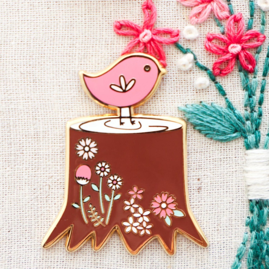 Woodland Birdie Needle Minder