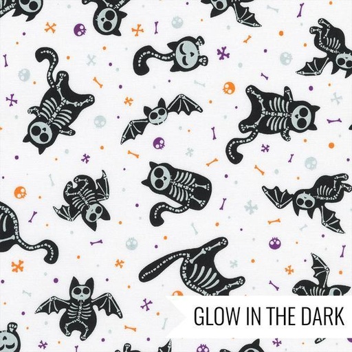 [SRK-22464-284 Bone] Lights Out Skeleton Cats Glow