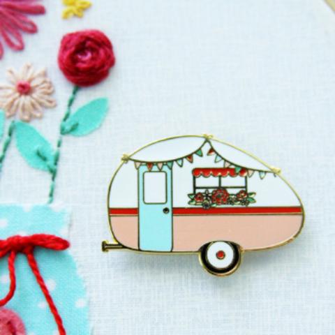 [VintageCampNeedleMind] Vintage Camper Needle Minder