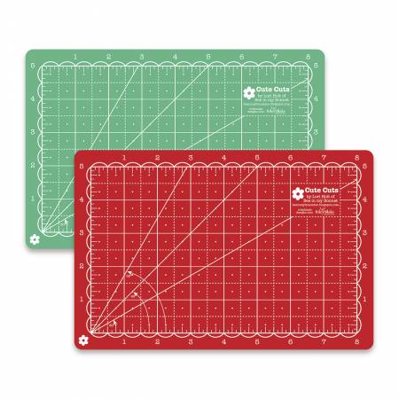 [STCM-38650] Lori Holt Cutting Mat 5"x8"