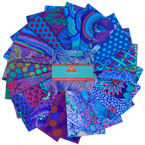 [FB6CPGP.ROYAL] Kaffe Classics Plus 5" Charm Pack Royal