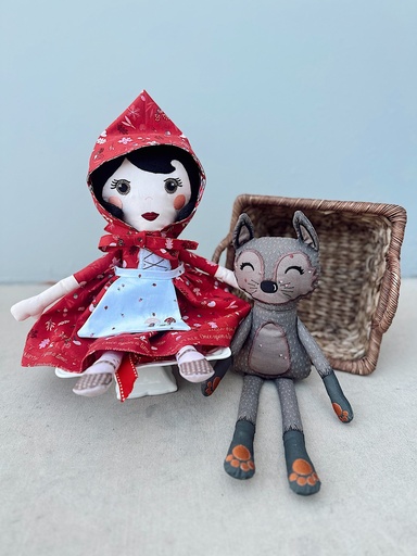 [Little Red Riding Hood] Little Red Riding Hood & Wolf