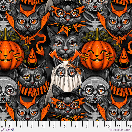 [PWRH115.BLACK] Costumes & Cobwebs Costume Party Cats