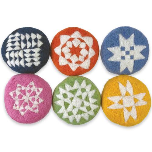 [DLFT 2222] Quilt Block Pin Cushion